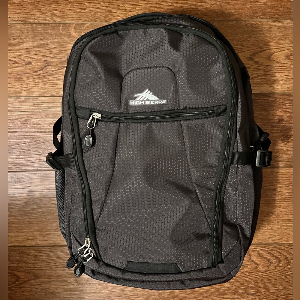 High Sierra Backpack - Picture 3 of 8